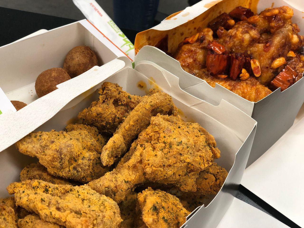 2025 Top 9 Korean Fried Chicken Restaurants!